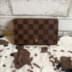 3️⃣8️⃣5️⃣Authentic Tresor Damier Ebene Wallet